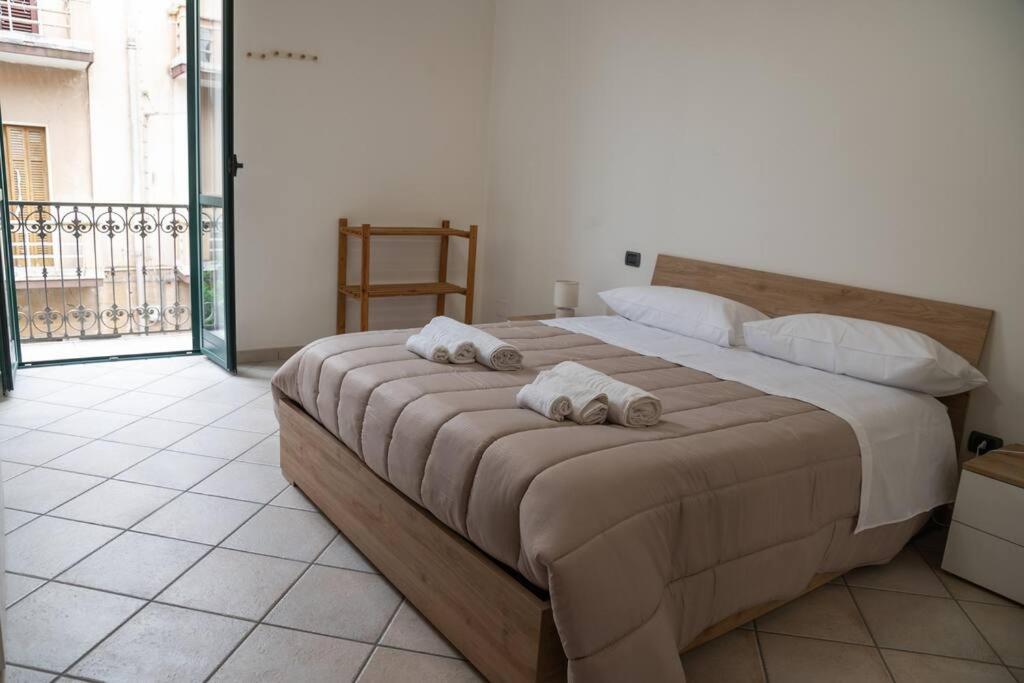 Susu Apartment Brindisi Eksteriør bilde