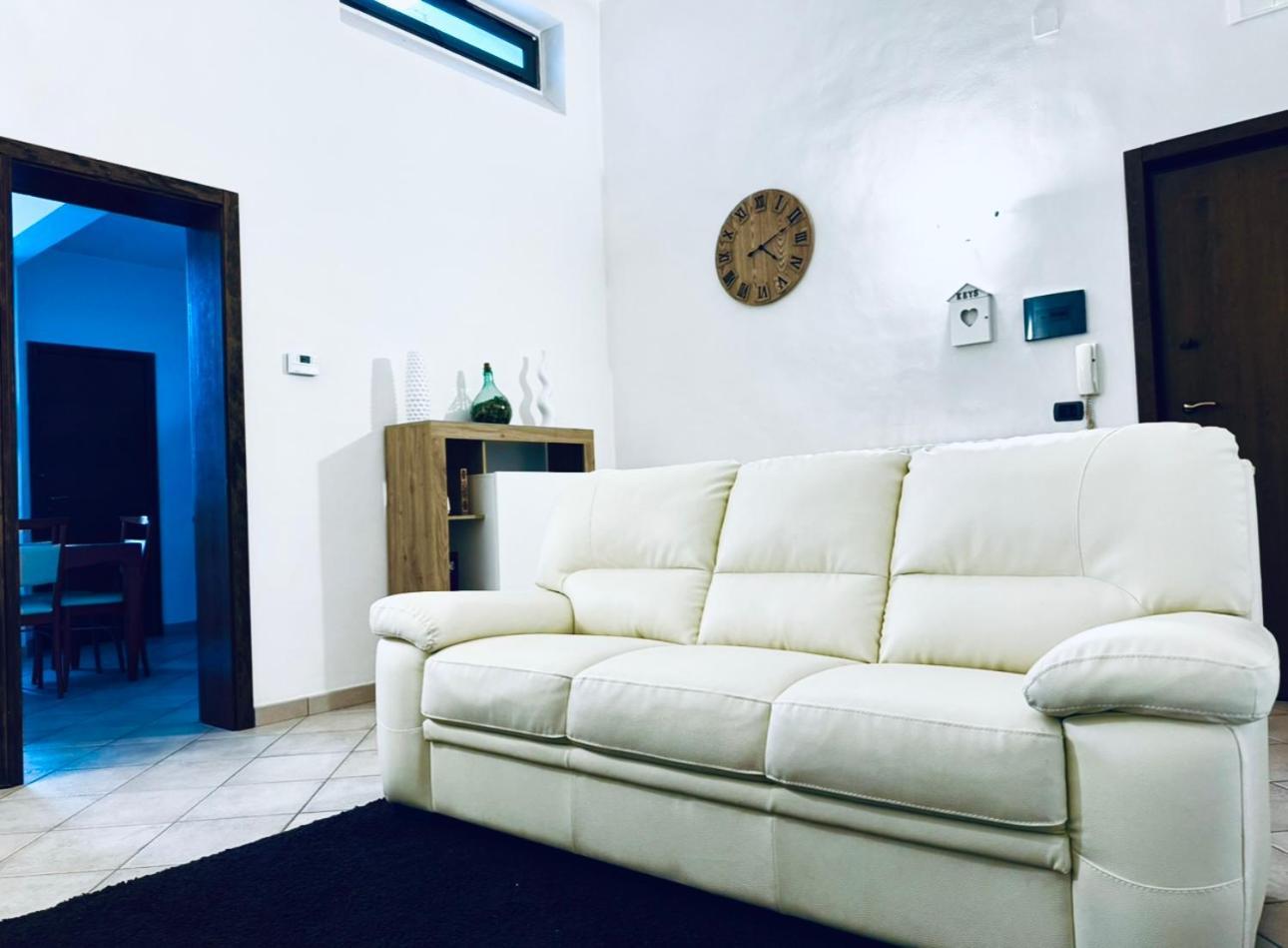 Susu Apartment Brindisi Eksteriør bilde